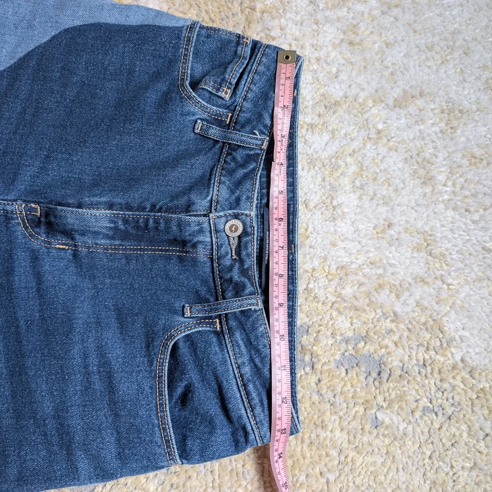 Hollister Two-Tone Contrast Jeans Sz 3R – High Rise Straight Leg Denim - Picture 6 of 7